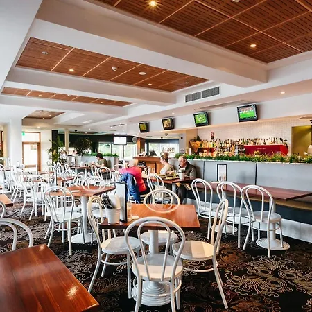 Coniston Hotel Wollongong-2